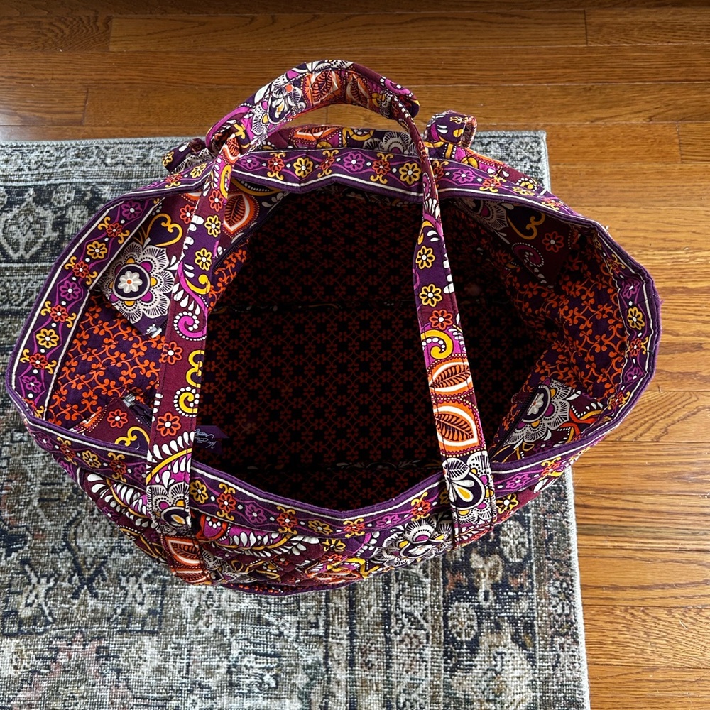 Vera Bradley Purple and Orange Floral Travel Bag - Picture 4 of 11